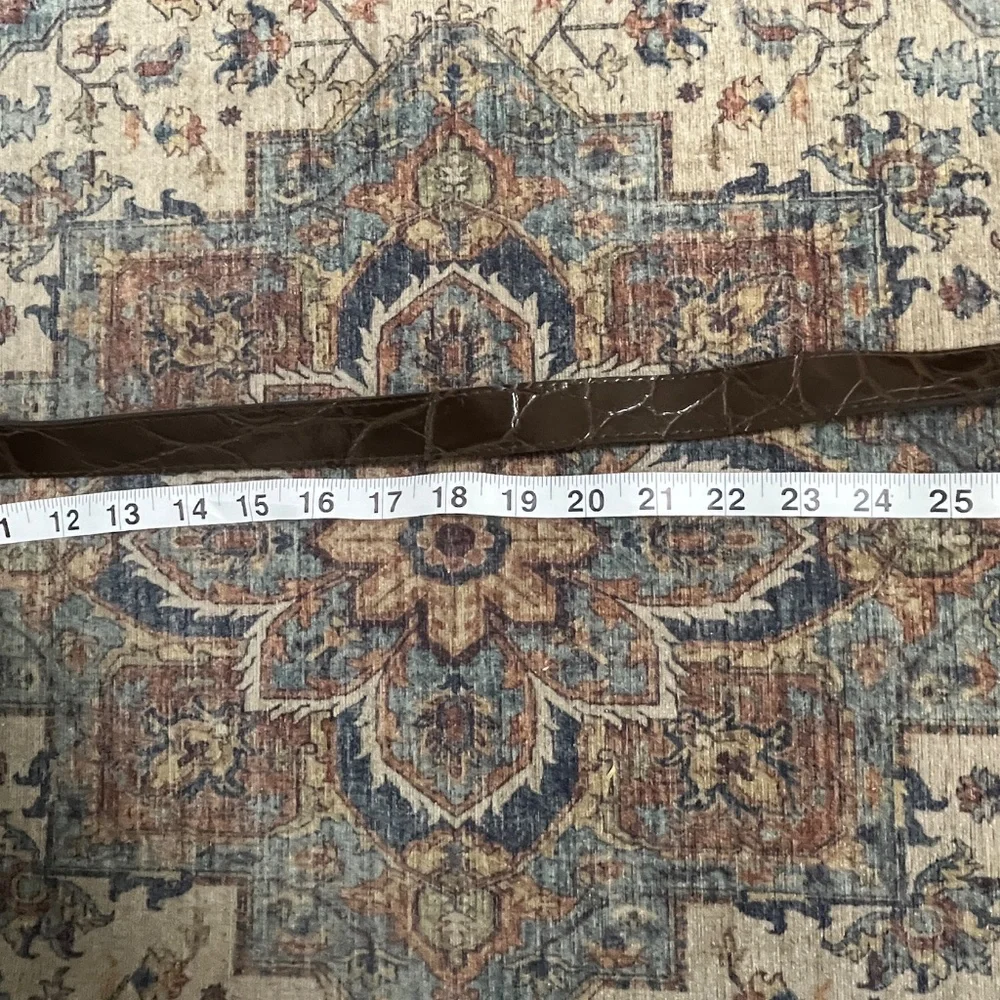 Women's Brown Vinyl Belt 37" - Picture 10 of 16